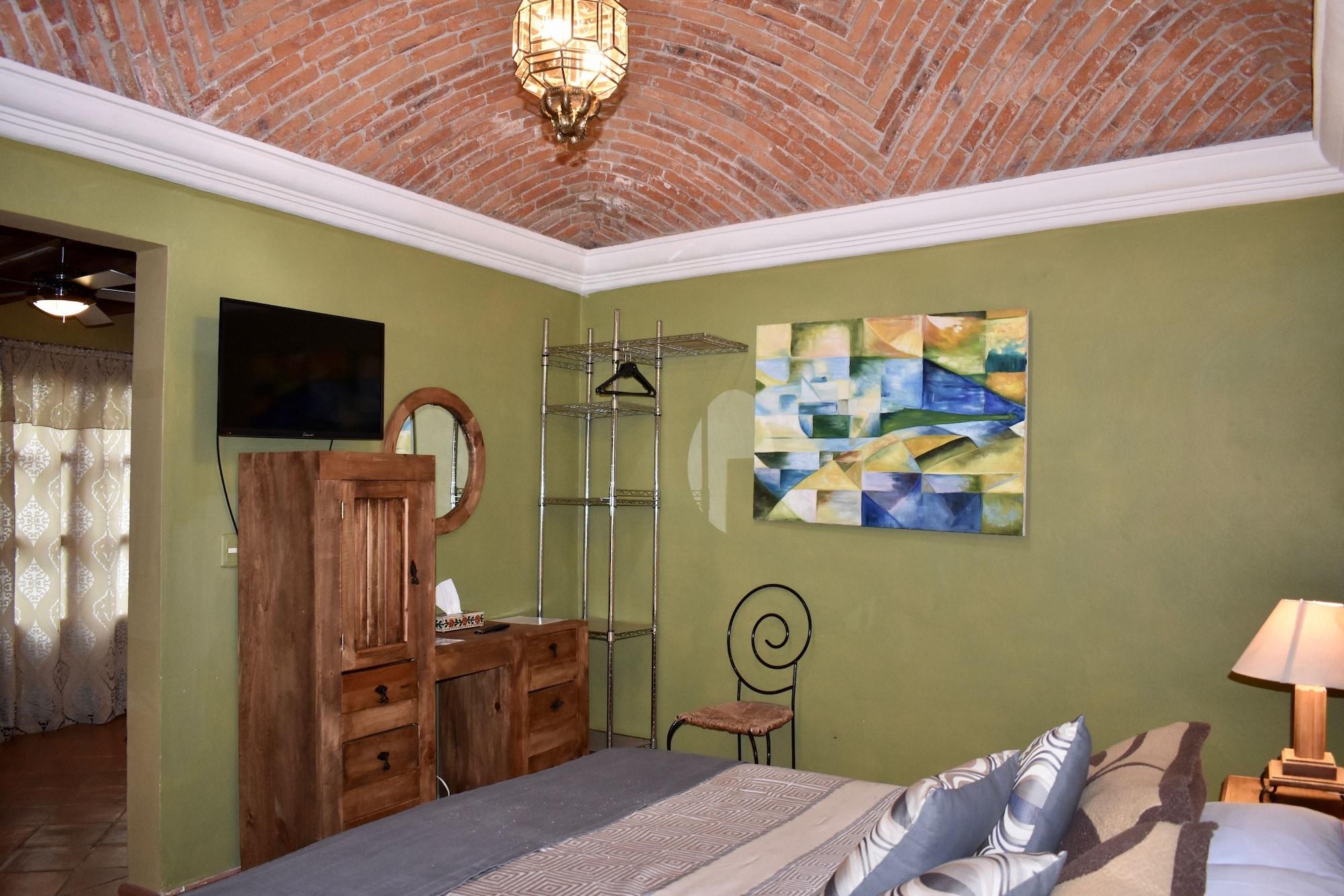 Hotel Ana Catalina And Suites سان ميغيل دي الليندي المظهر الخارجي الصورة