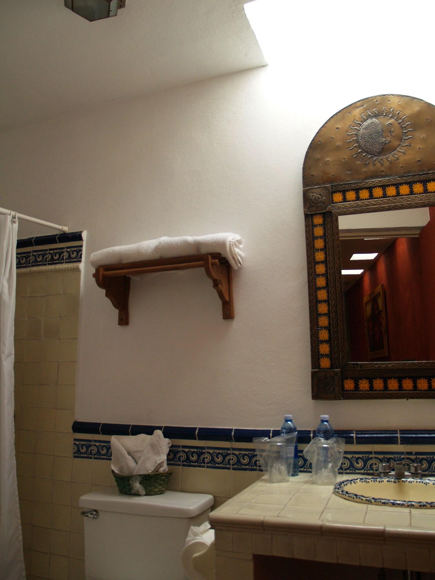 Hotel Ana Catalina And Suites سان ميغيل دي الليندي المظهر الخارجي الصورة