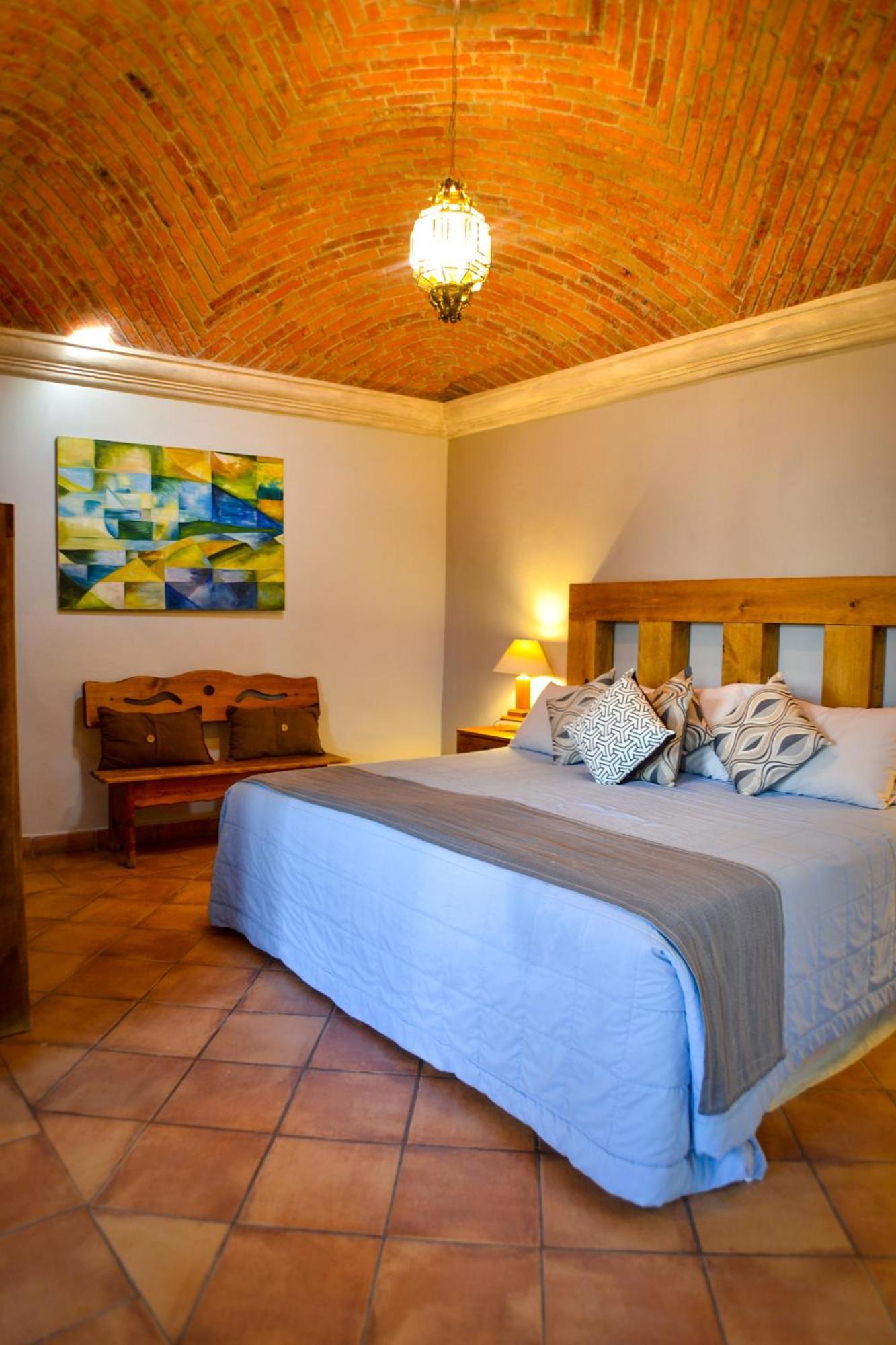 Hotel Ana Catalina And Suites سان ميغيل دي الليندي المظهر الخارجي الصورة